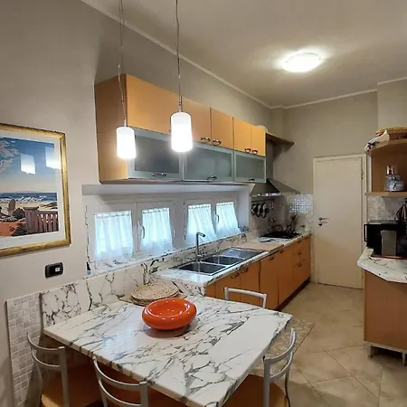 Appartamento Tra Mare E Pineta - 100mt Dalla *
