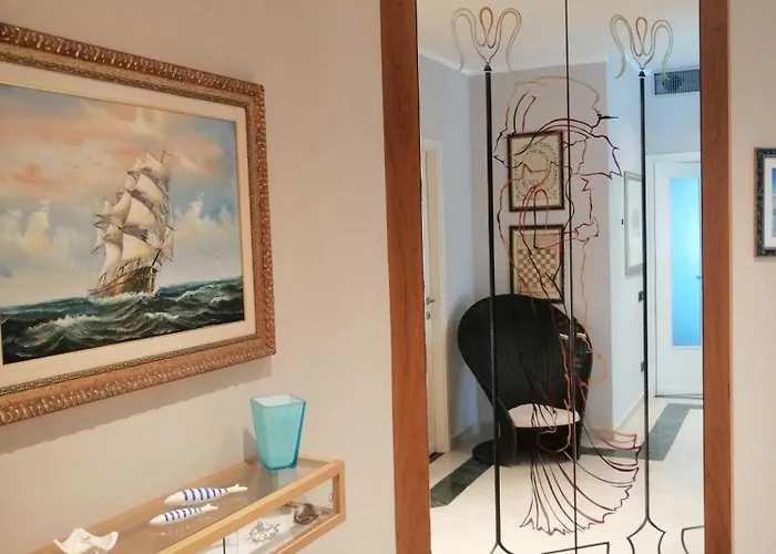 Apartment Tra Mare E Pineta - 100mt Dalla Viareggio